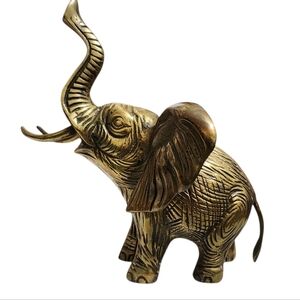 Majestic Brass Elephant Sculpture It is heavy cannot be bundled